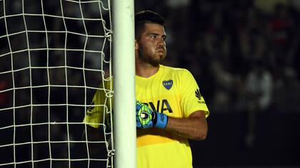 Como quería Guillermo, Rossi ya sabe lo que es defender el arco de Boca