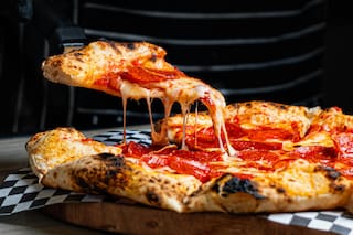 Sin horno y sin microondas: así se recalienta la pizza sin que pierda crocantez