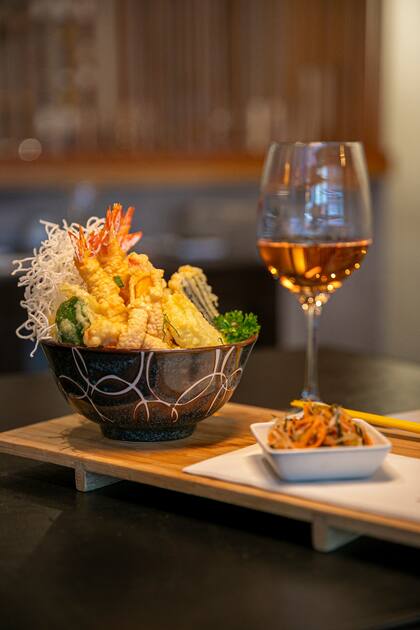 Como reconocimiento a su aporte a la difusión de la cultura japonesa, la Legislatura de la Ciudad Autónoma de Buenos Aires declaró a la Gastro Japo Food Week evento de Interés Cultural