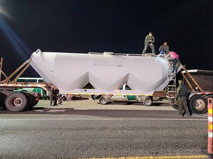 Como Rindeikis no presentó su licencia de conducir, los agentes decidieron inspeeccionar el camión