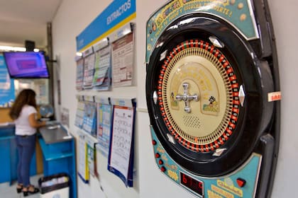 Cómo se juega al Loto Plus tradicional