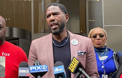 Como segundo cargo más importante de la ciudad, Williams tiene la responsabilidad institucional de supervisar las agencias municipales, canalizar quejas ciudadanas e impulsar legislación desde su oficina de control