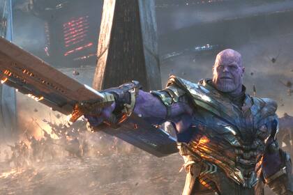 Según contaron los directores en los comentarios, Eitri fue quien le forjó esa espada a Thanos