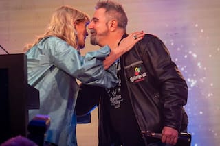 Ausencias, imitaciones y varios sobres perdidos, entre las perlitas de la noche