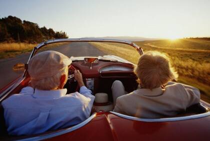 Cómo tu manera de conducir puede revelar signos tempranos de alzhéimer