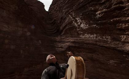 Como un chaski, Santaolalla hace el recorrido inca que unió al Tahuantinsuyo