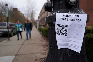 Cómo un informante anónimo ayudó a resolver el caso del tiroteo en la Universidad Brown
