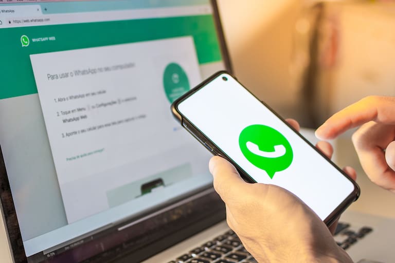 Cómo escuchar en WhatsApp una nota de voz antes de enviarla 