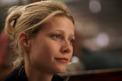 Como valor agregado se incorporó en el papel de su esposa a Gwyneth Paltrow, novia de Pitt en ese momento, lo que sacudió el avispero chimentero y ayudó a cortar más entradas