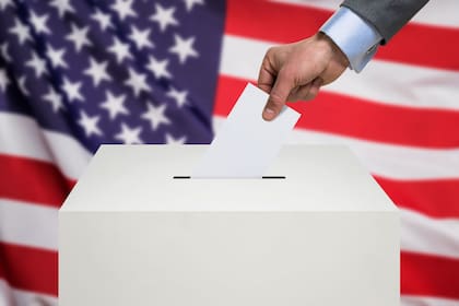 Cómo votar desde el extranjero en las elecciones presidenciales de Estados Unidos