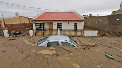 Una postal de la inundación de 2017 en Comodoro Rivadavia (Foto: Ricardo Pristupluk/Enviado especial)