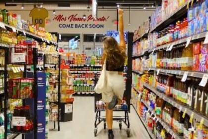 Compare Foods ofrece envío gratis para compras en línea a sus clientes en Charlotte