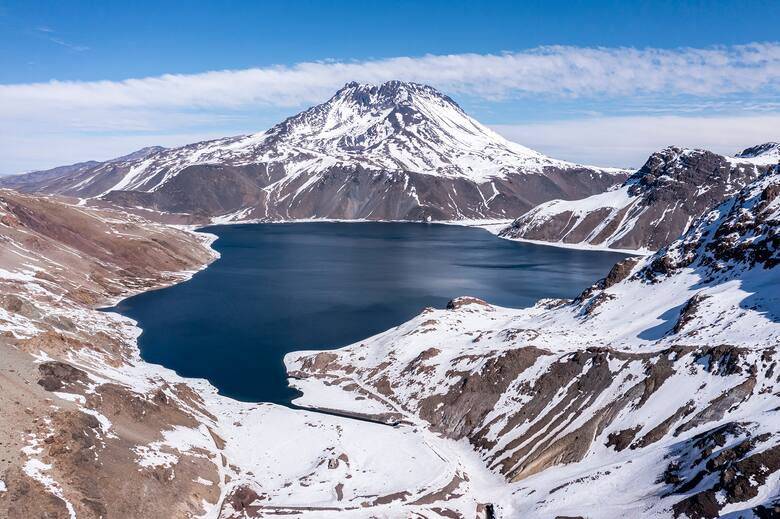 Alerta amarilla por el aumento de actividad en un complejo volcánico en la frontera de Argentina y Chile