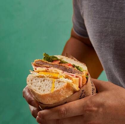 Completa, en Milanga.