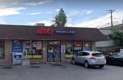 Compró su boleto gandor en un supermercado Niki Food Mart & Lottery, localizado en Baltimore