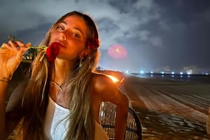 ¿Compromiso? Las románticas fotos con las que Tini Stoessel despertó los rumores (Foto: Instagram @tinistoessel)