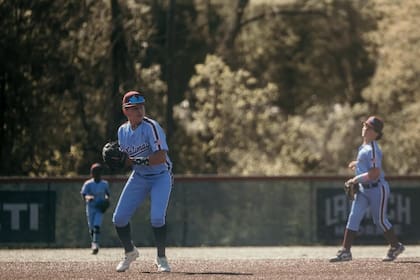 Con 13 años, Christopher Cabrera combina habilidades excepcionales y versatilidad para seguir los pasos de su padre