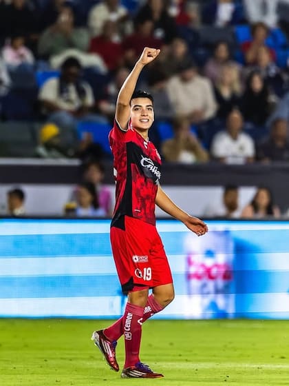 Con 17 años, Gilberto Mora se consolida como uno de los tres jugadores más valiosos del futbol mexicano (Facebook/Xolos)