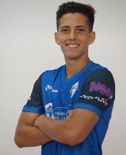 Con 19 años, en Ourense CF de tercera categoría de España