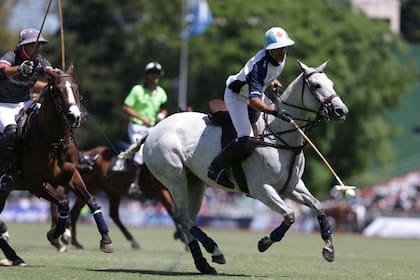 Con 7 tantos, Cambiaso estiró su marca de goles en la historia del Argentino Abierto a 949.