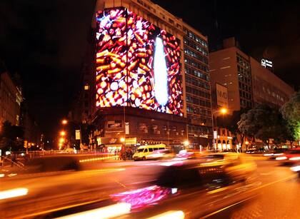 La pantalla de Coca-Cola, la más grande de América del Sur, volverá a encenderse en pocas semanas