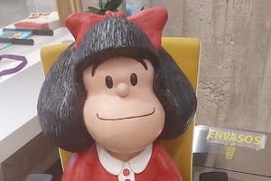 Apareció la estatua de Mafalda que se había perdido en un vuelo de Iberia