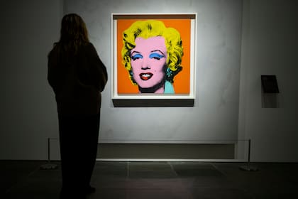 Con Andy Warhol los labios rojos se volvieron manifiesto