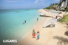 La isla con playas soñadas, cascadas y una fuerte cultura musical que atrae cada vez más argentinos