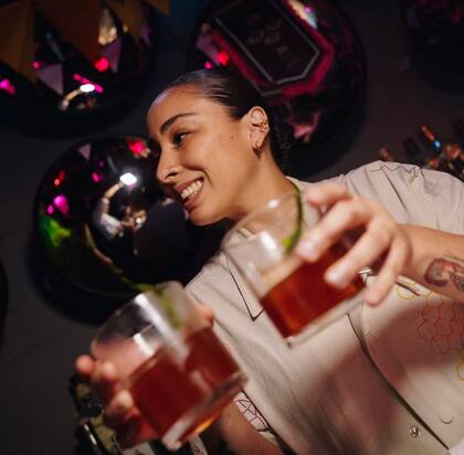 Con bartenders de renombre como Ian Mherson, Kate Gerwin, Giulia Cuccurullo o Riccardo Rossi, el Gran Corso de los Monos