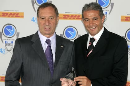 Con Carlos Salvador Bilardo, en una entrega de premios