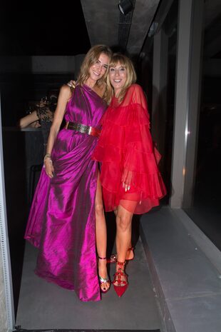 Con colores vibrantes, Puli Demaría y Amalia Amoedo.