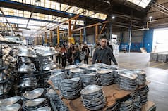 Industria en crisis: al menos 10 empresas cerraron o se achicaron en los últimos meses