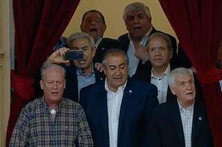 Pacto social. Sin certezas, gremios y empresarios esperan definiciones