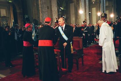 Con De la Rúa, en el tedeum de 2001