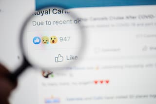 Menos control humano: Facebook, YouTube y Twitter mandan sus moderadores a casa