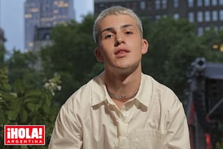 Es hijo de una famosísima actriz y asegura: “A la gente le cuesta entender la libertad con la que vivo”