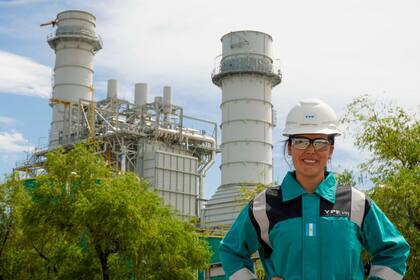 Con el compromiso de sus colaboradores, YPF Luz sigue creciendo