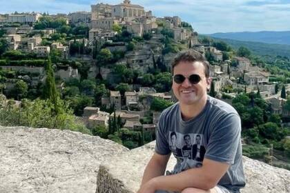 Con el dinero que logró ahorrar en Virginia, pudo animarse a viajar por el mundo