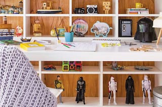 Buen diseño: muebles que potencian el espacio en los cuartos de tres hermanos