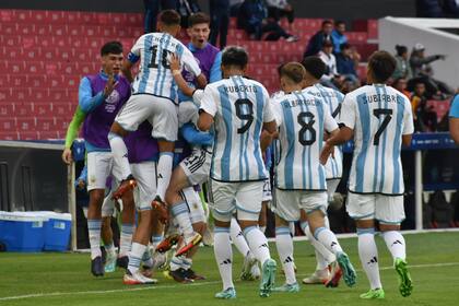 Con el pase al Mundial ya asegurado, la selección argentina Sub 17 se quiere despedir del Sudamericano con un triunfo ante Brasil
