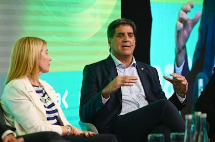 “Con este embarque Cofco International Argentina impulsa su crecimiento como proveedor global de materias primas a partir de cadenas de suministro trazables, alineadas con estándares ambientales y sociales reconocidos internacionalmente”, afirmó Alfonso Romero, director ejecutivo de Cofco International Argentina