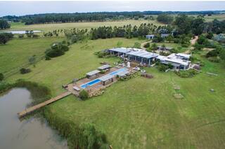 Javier Gentile. El arquitecto de Susana nos invita a conocer su chacra esteña