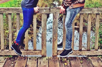 Con Flor, Charly se sentía jovial.