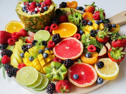 Con frutas frescas de estación o cremas, preparan sabrosos helados