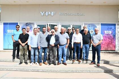 Con Hugo Moyano a la cabeza, los dirigentes gremiales de la la Confederación Argentina de Trabajadores y Empleados de los Hidrocarburos, Energía, Combustibles, Derivados y Afines viajaron esta semana a Vaca Muerta