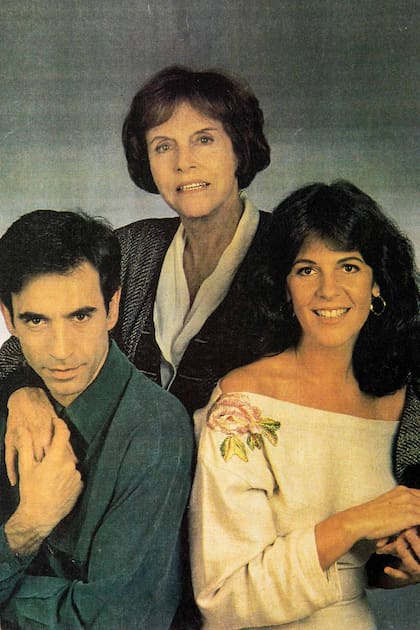 Con Imanol Arias y Susú Pecoraro, los protagonistas de Camila, la película nominada al premio Oscar que le dio proyección internacional a su carrera.