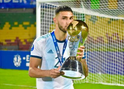 Con la camiseta argentina, en un juvenil
