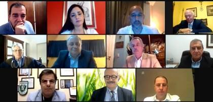 Con la consigna: “Las exigencias de los mercados en el comercio de granos: un desafío creciente”, la Cámara Arbitral de la Bolsa de Cereales celebró su 115º aniversario