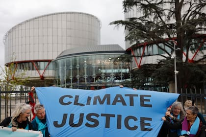 Con la entrada en vigor de la norma, queda prohibida la creación de cualquier nueva tarifa, sanción o impuesto vinculado a las emisiones de carbono