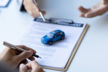 Con la implementación del ELT, los titulares de gravámenes ya no tendrán que buscar en los registros físicos y podrán marcar el título como pagado (iStock)